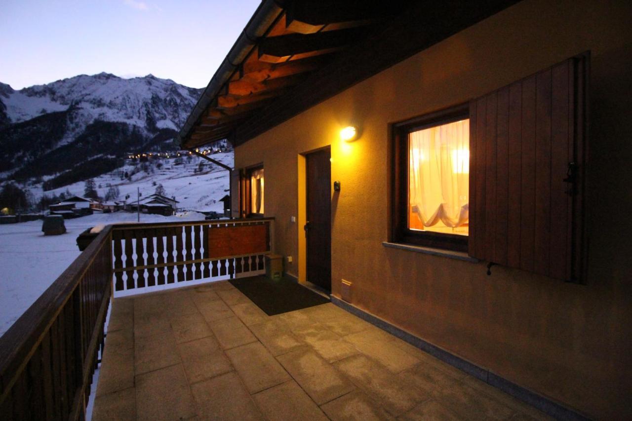 Villetta Periax - Affitti Brevi Italia Champoluc Buitenkant foto