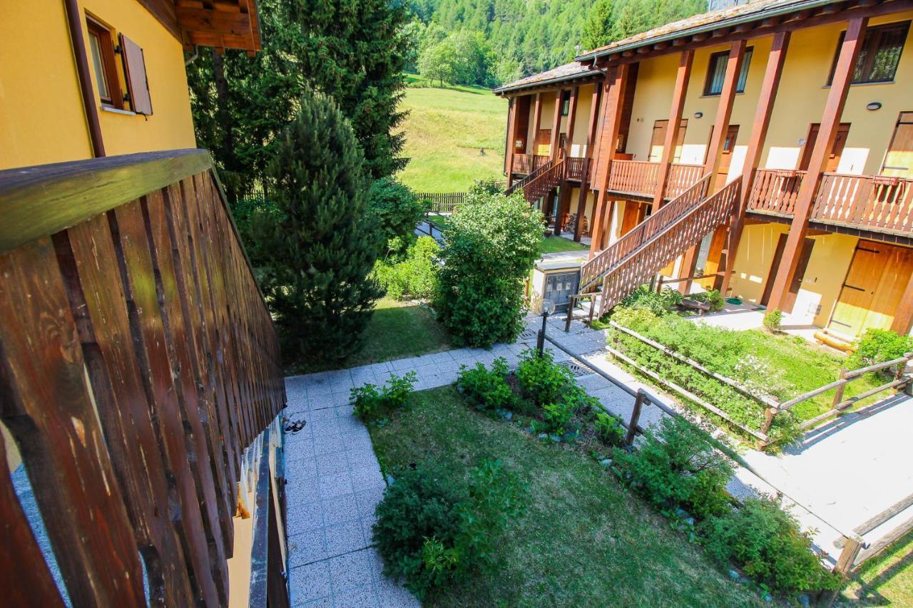 Villetta Periax - Affitti Brevi Italia Champoluc Buitenkant foto